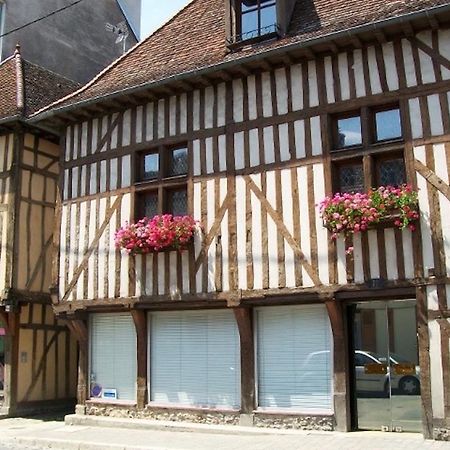 Le Clos Saint Nizier Troyes - Cathedrale- Parking - Wifi ภายนอก รูปภาพ