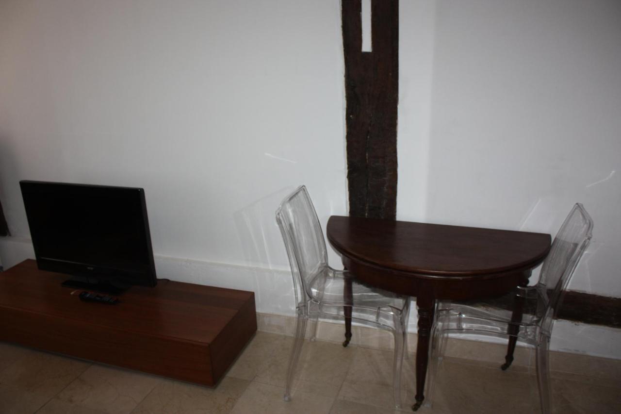 Le Clos Saint Nizier Troyes - Cathedrale- Parking - Wifi ภายนอก รูปภาพ